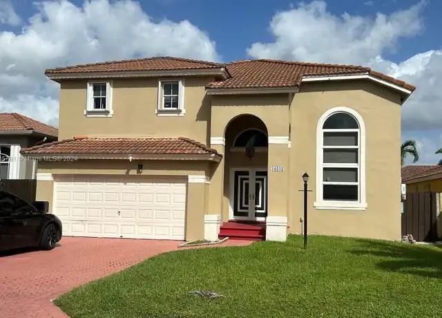Property at 16343 SW 95th Ln, Miami, FL, 33196, 3 beds, 2 baths, [object Object]