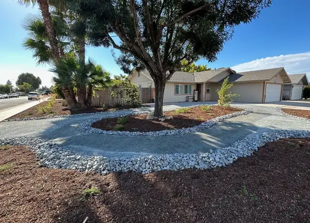 Property at 1031 Greenfield Dr, Porterville, CA, 93257, 3 beds, 3 baths, [object Object]