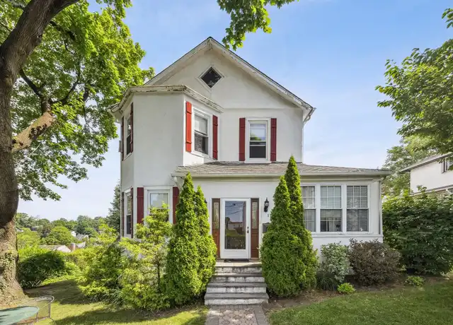 Property at 179 Woodruff Ave, Scarsdale, NY, 10583, 8 beds, 3.5 baths, [object Object]