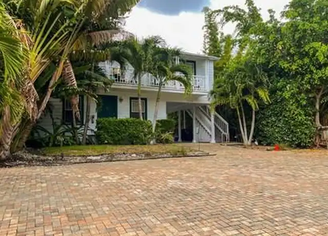 Property at 1713 Florida Ave, West Palm Beach, FL, 33401, 1 bed, 1 bath, [object Object]