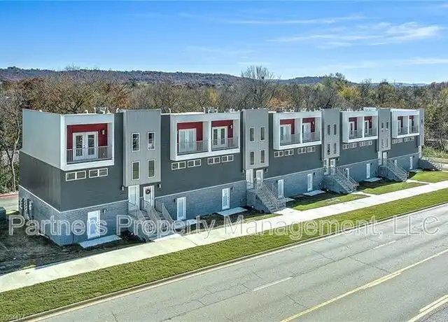 Property at 1788 S Razorback Rd Unit 1788, Fayetteville, AR, 72701, 3 beds, 3.5 baths, [object Object]