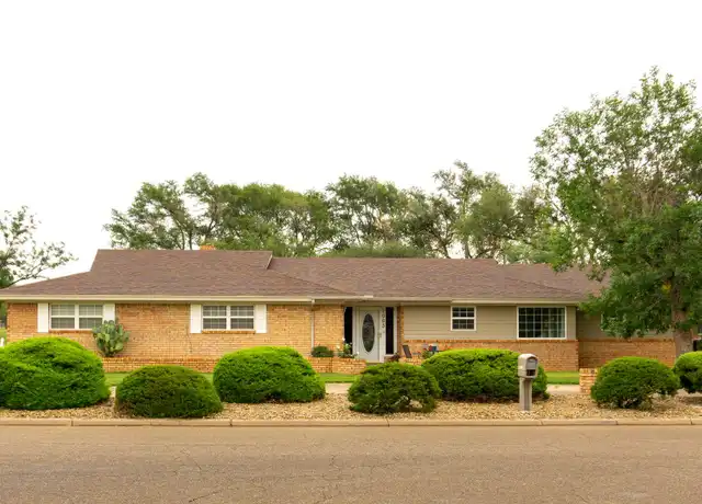 Property at 1065 Fairway Ter, Clovis, NM, 88101, 4 beds, 2.5 baths, [object Object]