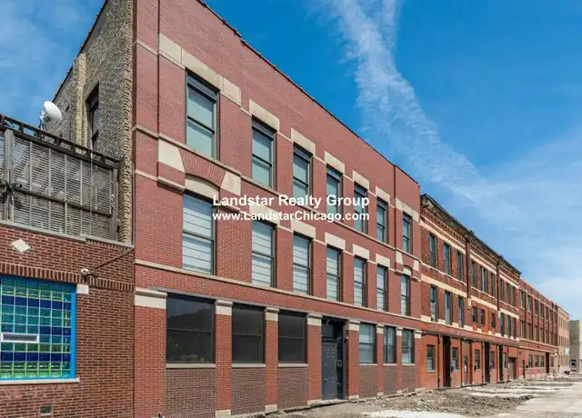 Property at 2120 W Grand Ave, Chicago, IL, 60612, 2 beds, 1 bath, [object Object]