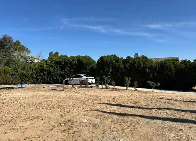 Property at 16792 Nisqualli Rd, Victorville, CA, 92395, 2 beds, 1 bath, [object Object]