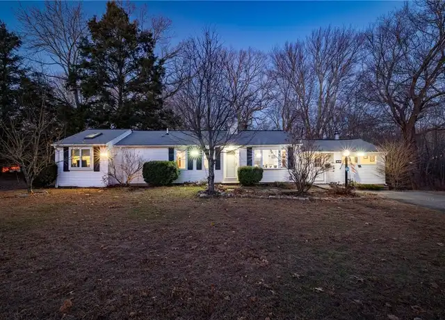 Property at 431 1st Ave, East Greenwich, RI, 02818, 3 beds, 2 baths, [object Object]