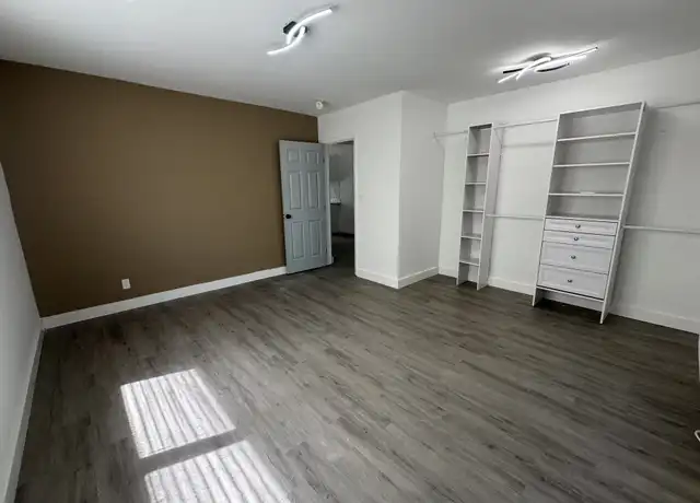 Property at 7636 Harding Ave Unit 4, Miami Beach, FL, 33141, 2 beds, 1 bath, [object Object]