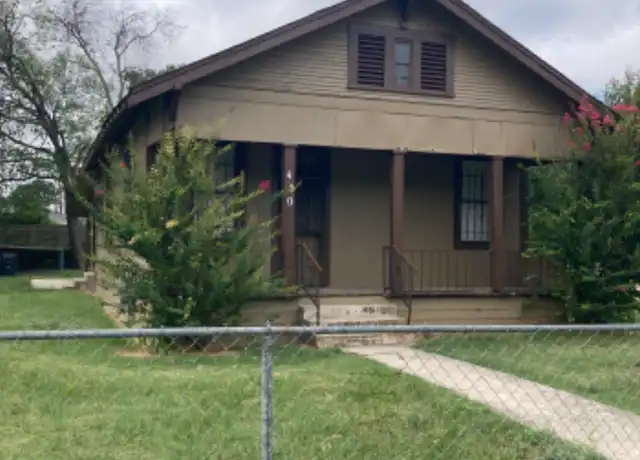 Property at 430 Ferris Ave, San Antonio, TX, 78220, 4 beds, 1 bath, [object Object]