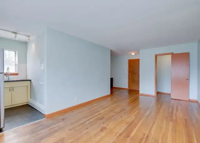 Property at East River Terrace - 2101 E River Ter, Minneapolis, MN, 55414, 0 beds, 1 bath, [object Object]
