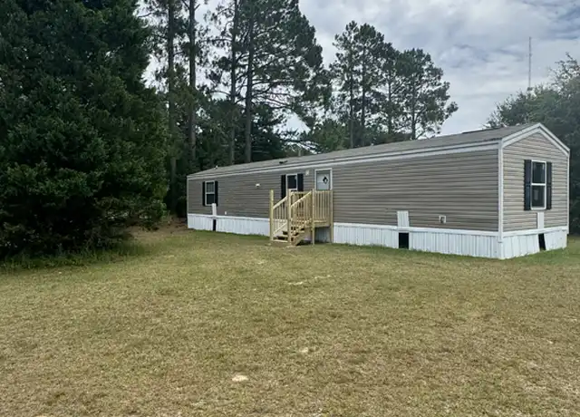 Property at 435 Westover Dr, Hartsville, SC, 29550, 3 beds, 2 baths, [object Object]
