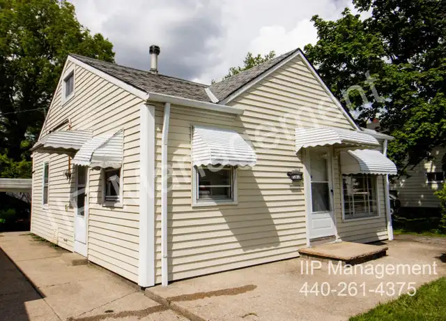 Property at 12612 Erwin Ave, Cleveland, OH, 44135, 2 beds, 1 bath, [object Object]