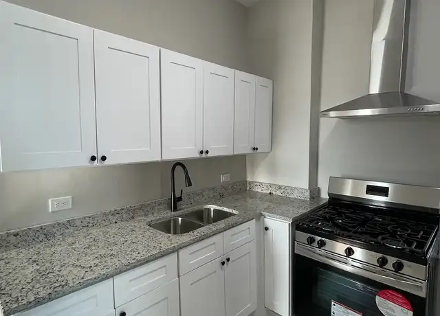 Property at 4121 W Wilcox St Unit 2, Chicago, IL, 60624, 3 beds, 1 bath, [object Object]
