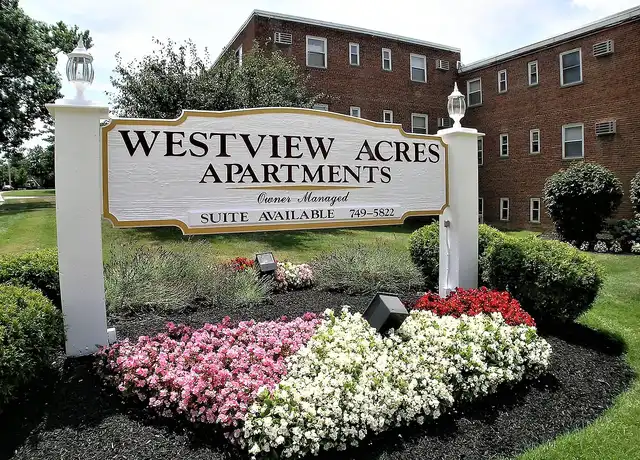 Property at Westview Acres Apartments - 9755 Westview Dr, Parma, OH, 44129, 2 beds, 1 bath, [object Object]