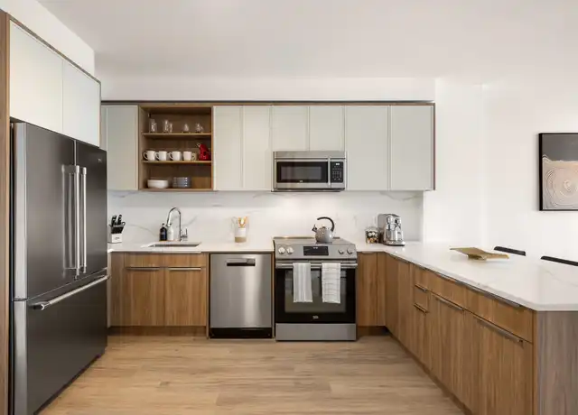 Property at 28 Broadway Unit 505, Bayonne, NJ, 07002, 2 beds, 2 baths, [object Object]