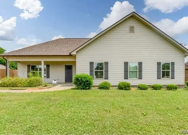 Property at 2021 2nd Ave, Tuscaloosa, AL, 35401, 3 beds, 3 baths, [object Object]