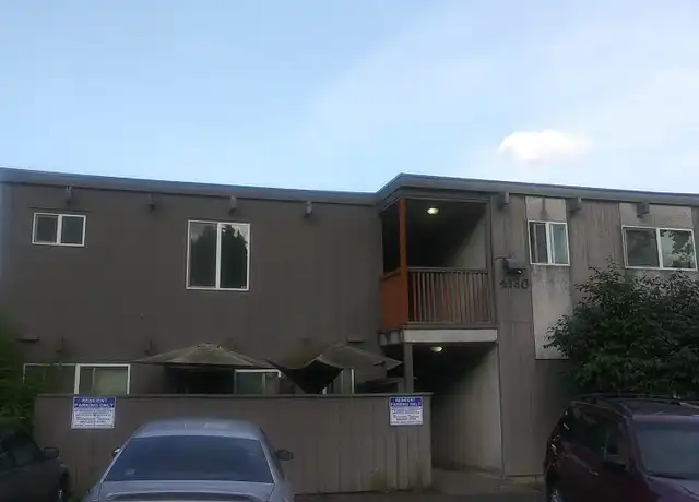 Property at 4130 S View Point Ter Unit 5, Portland, OR, 97239, 2 beds, 1 bath, [object Object]