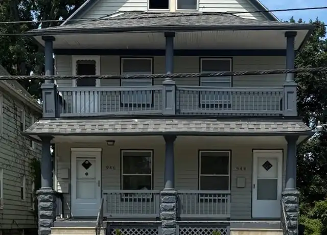 Property at 946 E 79th St Unit 3, Cleveland, OH, 44103, 1 bed, 1 bath, [object Object]