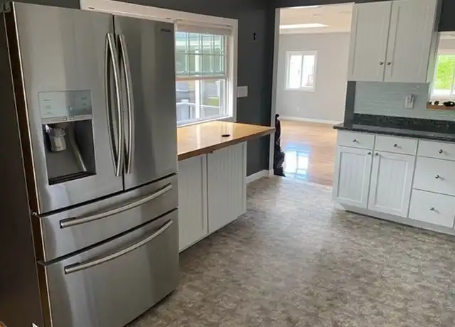 Property at 107 Lexington St, Burlington, MA, 01803, 3 beds, 2 baths, [object Object]