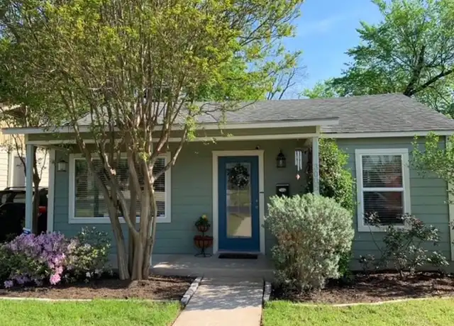 Property at 3005 E 18th St, Austin, TX, 78702, 2 beds, 2 baths, [object Object]