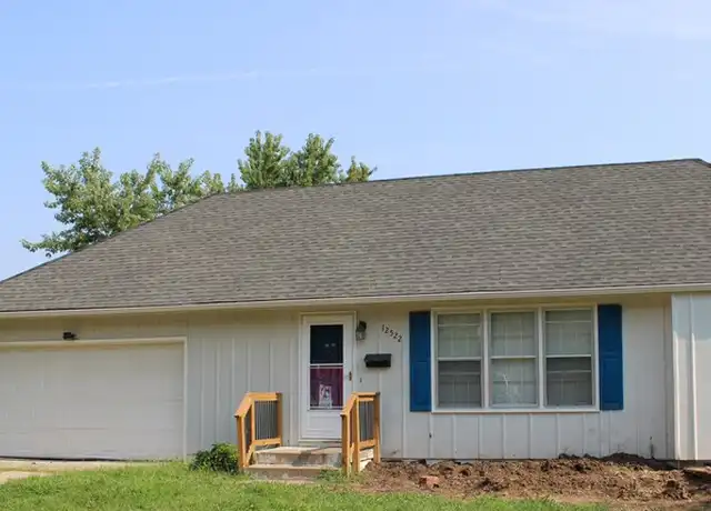 Property at 12522 E 49th St S, Independence, MO, 64055, 5 beds, 2 baths, [object Object]