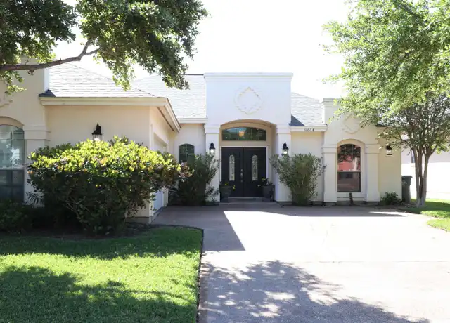 Property at 10514 Winrock Dr, Laredo, TX, 78045, 3 beds, 2 baths, [object Object]