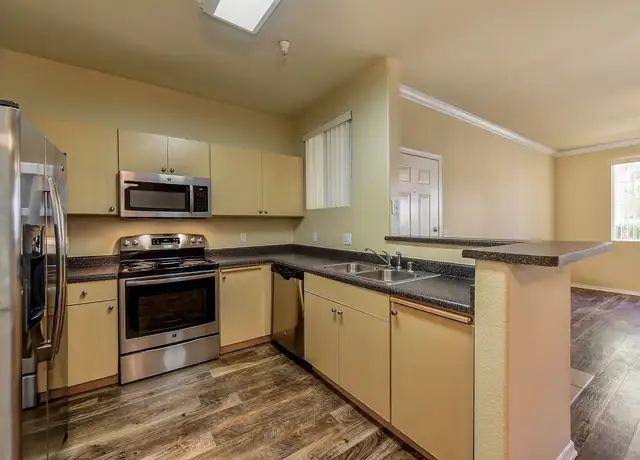 Photo of 2301 Sunset Blvd, Rocklin, CA 95765