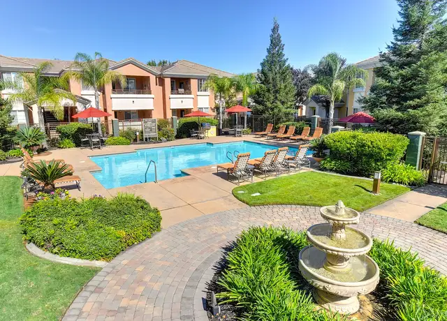 Photo of 2301 Sunset Blvd, Rocklin, CA 95765