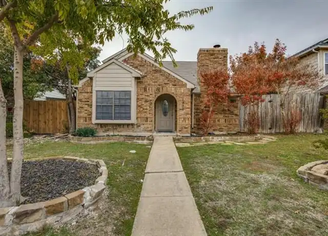 Property at 1902 Lavaca Ct, Carrollton, TX, 75010, 4 beds, 2 baths, [object Object]