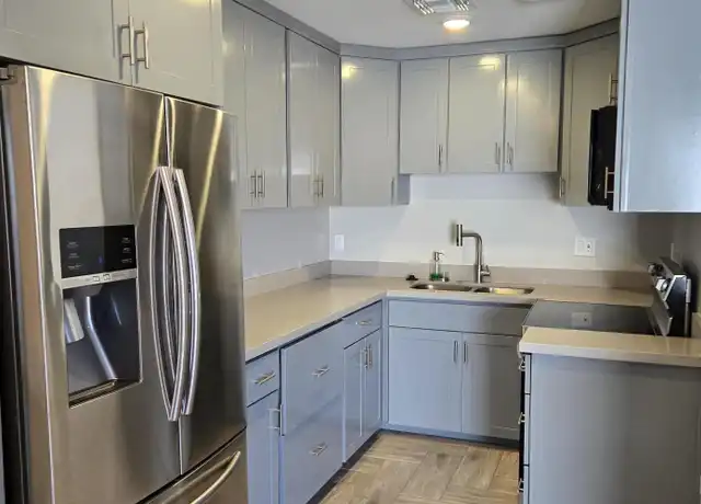 Property at 9 W Harrison St Unit 4, Chandler, AZ, 85225, 1 bed, 1 bath, [object Object]