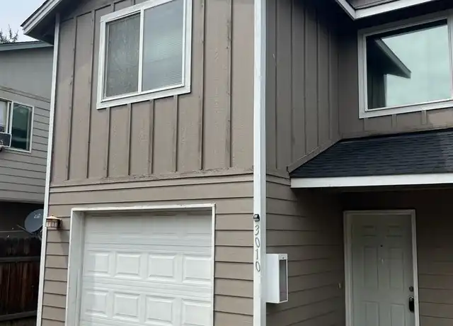 Property at 3010 SW Juniper Ave Unit 3010, Redmond, OR, 97756, 3 beds, 2.5 baths, [object Object]
