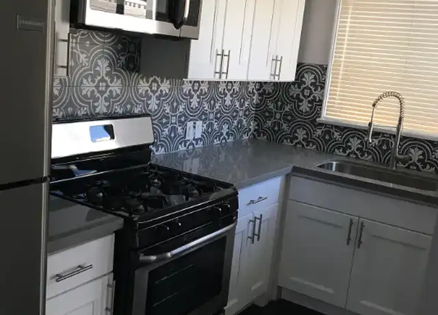 Property at Lomelk Bungalows LLC - 408 E Elk Ave, Glendale, CA, 91205, 0 beds, 1 bath, [object Object]