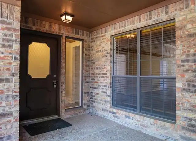 Property at 4020 San Mateo Dr, Plano, TX, 75093, 3 beds, 2 baths, [object Object]