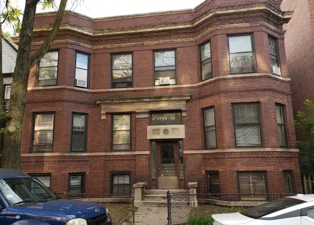 Property at 3728 N Wilton Ave #2, Chicago, IL, 60613, 3 beds, 1 bath, [object Object]