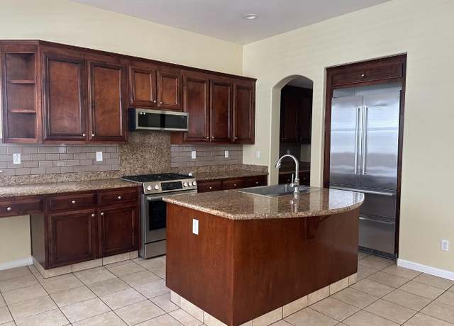 Photo of 7562 Edinburgh Way, Gilroy, CA 95020