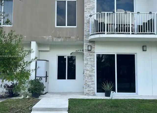 Property at 25888 SW 139th Path, Homestead, FL, 33032, 3 beds, 2.5 baths, [object Object]