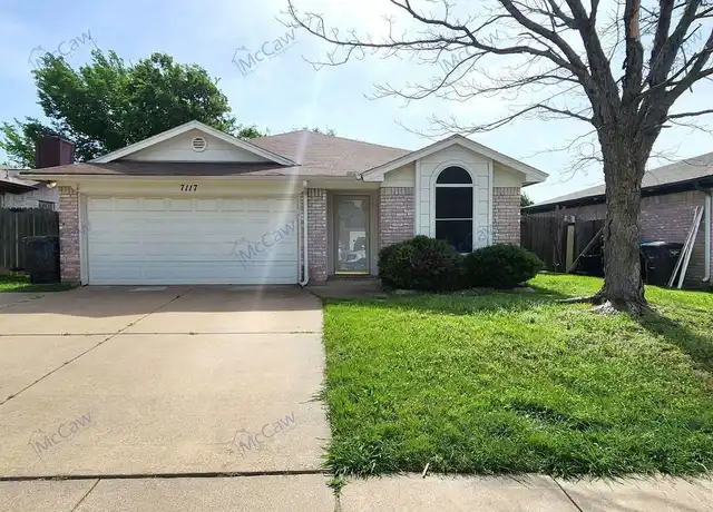 Property at 7117 Wagonwheel Rd, Fort Worth, TX, 76133, 3 beds, 2 baths, [object Object]