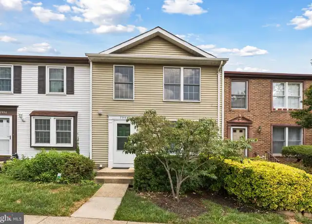 Property at 7994 Tyson Oaks Cir, Vienna, VA, 22182, 3 beds, 2.5 baths, [object Object]