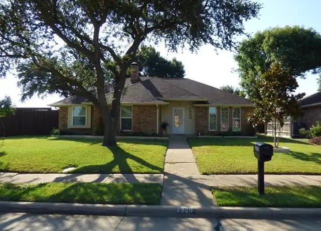 Property at 1920 Arbor Creek Dr, Carrollton, TX, 75010, 3 beds, 2 baths, [object Object]