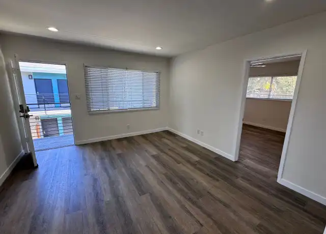 Property at 2727 Abbot Kinney Blvd #20, Venice, CA, 90291, 2 beds, 1 bath, [object Object]