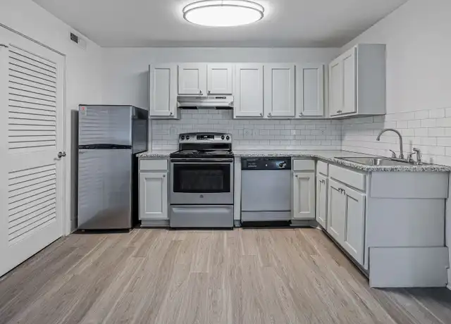 Property at 4226 5th Ave S Unit 1, Birmingham, AL, 35222, 1 bed, 1 bath, [object Object]