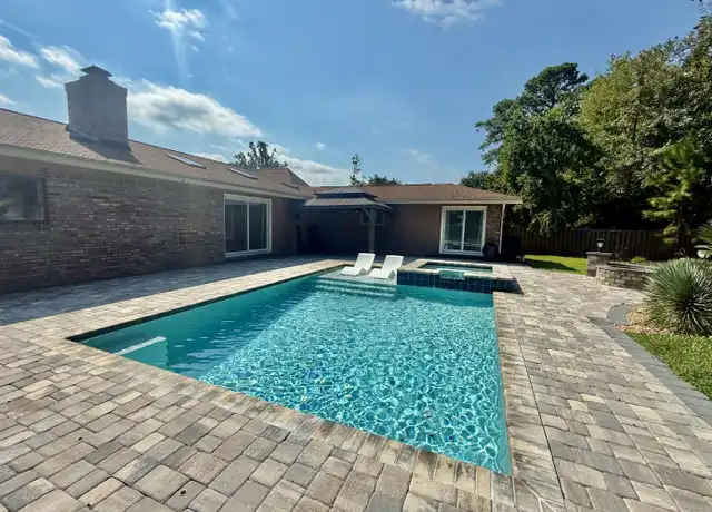 Property at 366 Perthshire Dr, Orange Park, FL, 32073, 4 beds, 3 baths, [object Object]