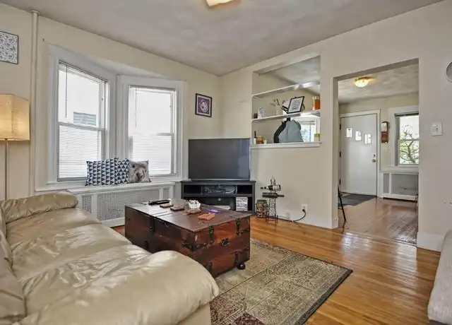 Property at 15 Princeton St Unit 1, Medford, MA, 02155, 3 beds, 1 bath, [object Object]