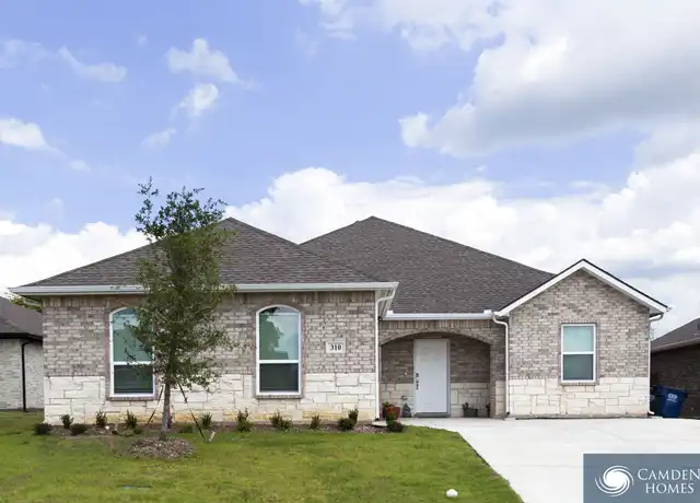 Property at 236 Rutgers Ave, Red Oak, TX, 75154, 4 beds, 2 baths, [object Object]