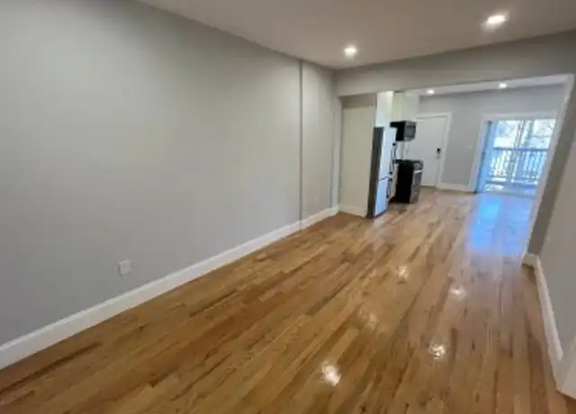 Property at 374 Oxford St, Cambridge, MA, 02140, 2 beds, 1 bath, [object Object]