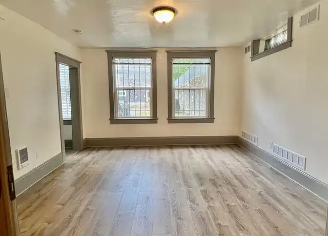 Property at 104 21st Ave Unit A, Seattle, WA, 98122, 1 bed, 1 bath, [object Object]