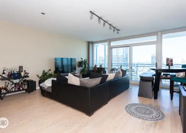 Property at 757 N Orleans St, Chicago, IL, 60654, 1 bed, 1 bath, [object Object]