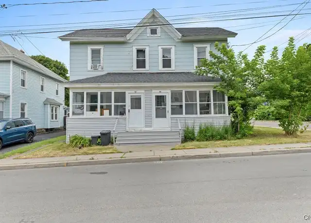 Property at 109 Center St, Syracuse, NY, 13209, 3 beds, 1 bath, [object Object]