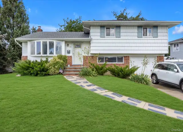 Property at 15 Maynard Dr, Farmingdale, NY, 11735, 3 beds, 1.5 baths, [object Object]