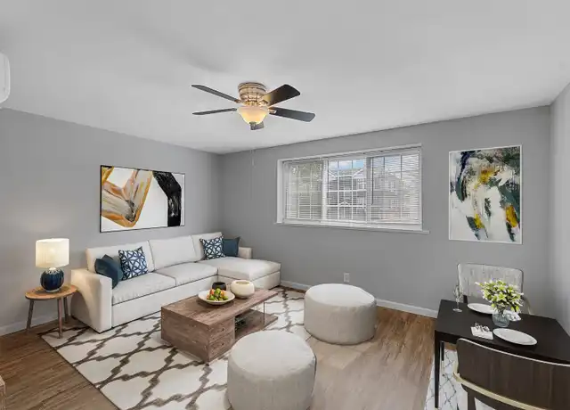 Property at 2507 Bellevue Ave Unit 2507 2, Maplewood, MO, 63143, 2 beds, 1 bath, [object Object]