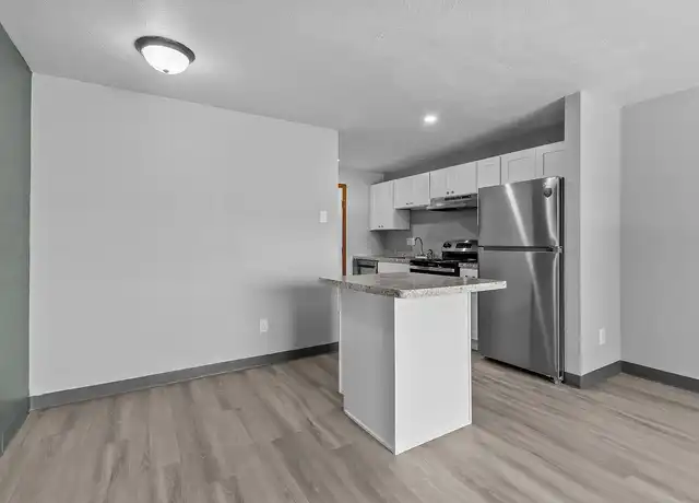 Property at Moraine Terrace Apartments - 1530 Moraine Ter, Green Bay, WI, 54303, 2 beds, 1 bath, [object Object]