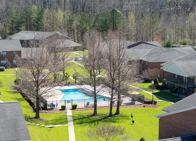 Property at Regal Pointe Apartment Homes - 5001 Cypress Creek Ave E, Tuscaloosa, AL, 35405, 1 bed, 1 bath, [object Object]